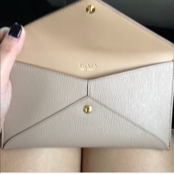 Prada Envelope Clutch/Wallet - Picture 3 of 6